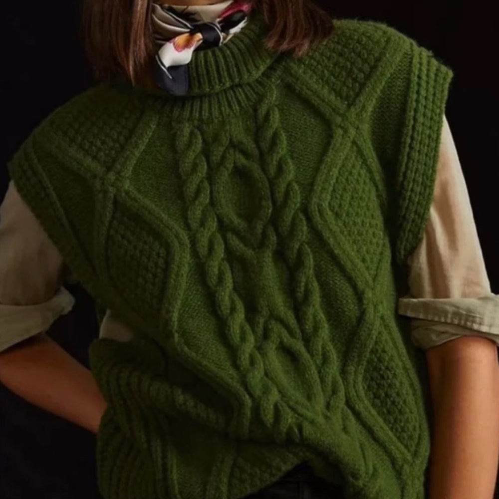 Anthropologie green sweater vest -